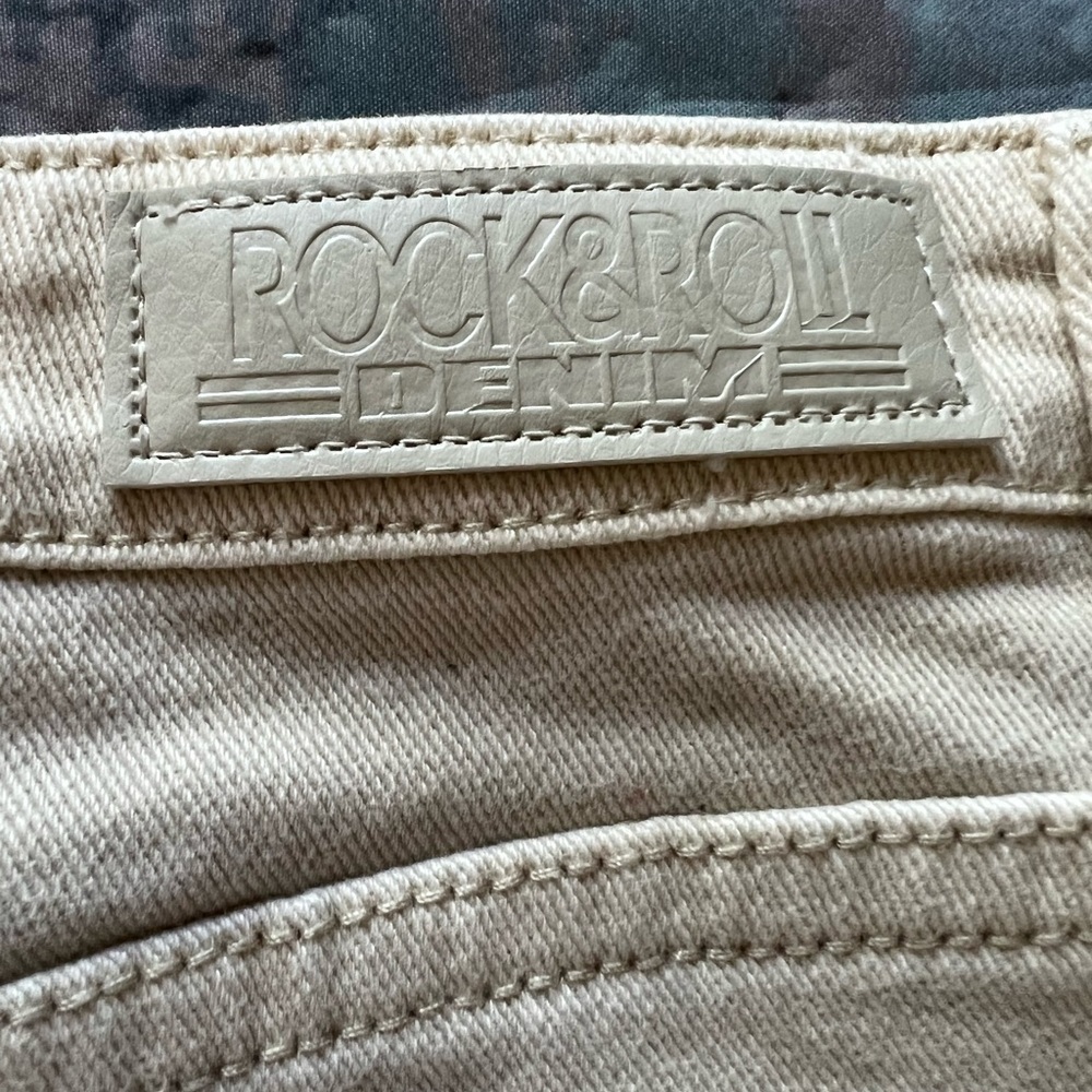 NWOT Rock & Roll denim high rise flares - Picture 3 of 6